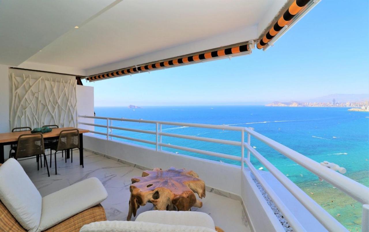 Luxurious 2-Bedroom Apt With Stunning Views, 1St Line On Levante Beach, ベニドルム エクステリア 写真