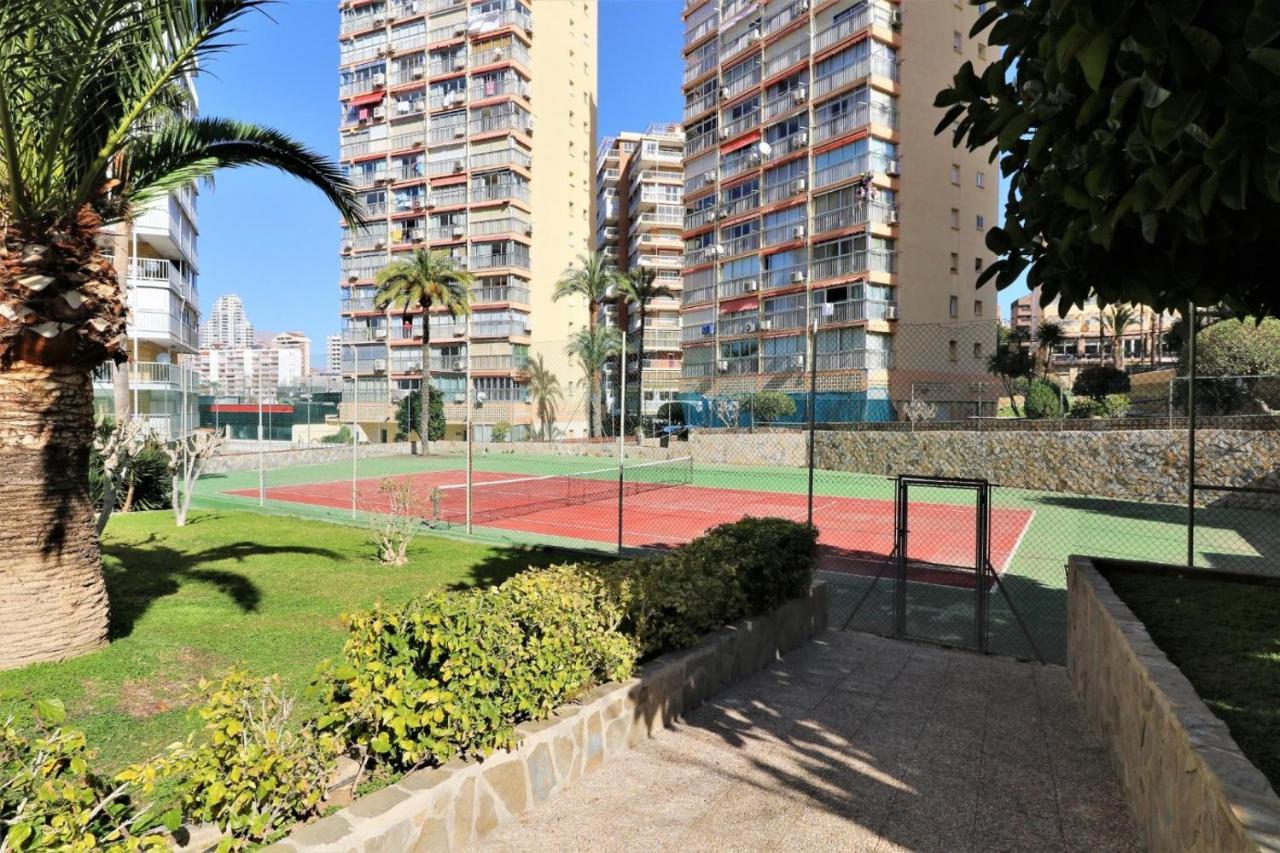 Luxurious 2-Bedroom Apt With Stunning Views, 1St Line On Levante Beach, ベニドルム エクステリア 写真